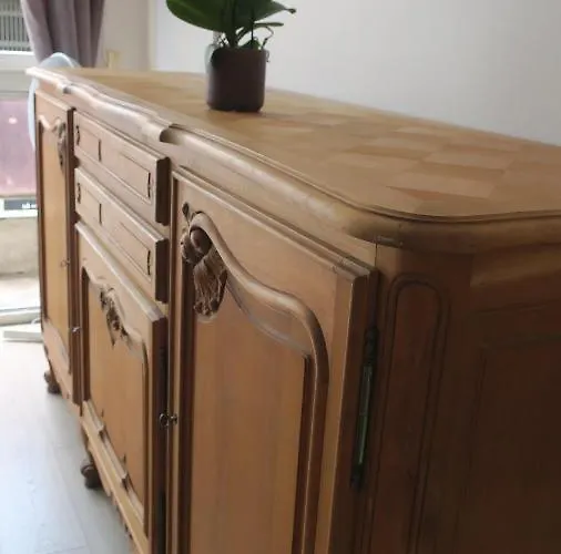 Aligre Frühstückspension 4*